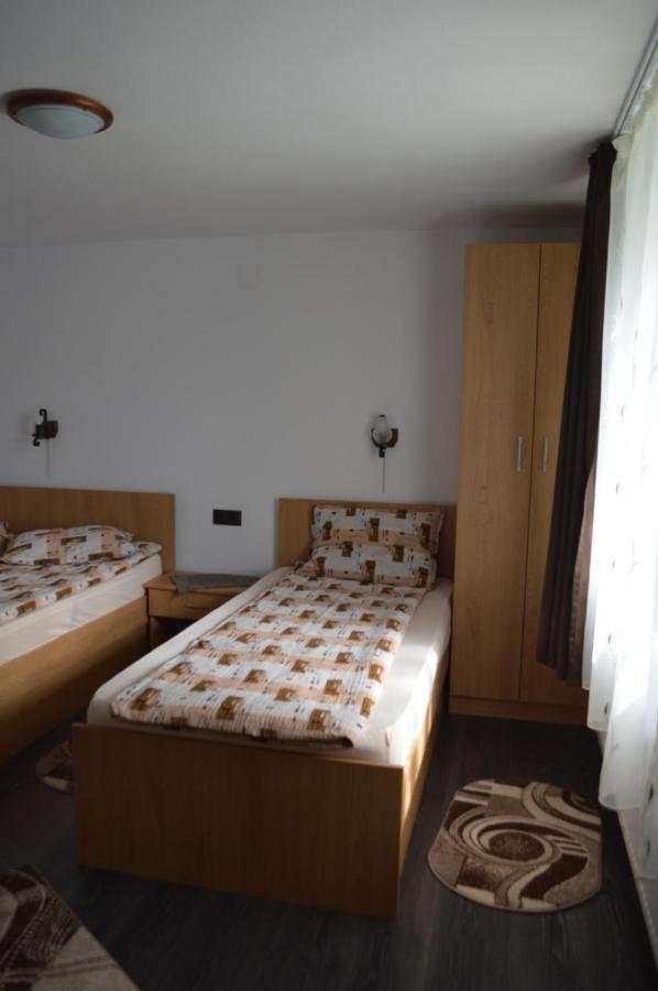Havasi Gyopar Bed & Breakfast Praid Exterior photo